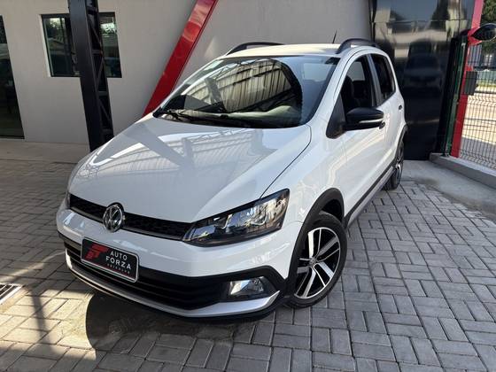 VOLKSWAGEN FOX 1.6 MSI TOTAL FLEX XTREME 4P MANUAL VOLKSWAGEN FOX 1.6 MSI TOTAL FLEX XTREME 4P MANUAL